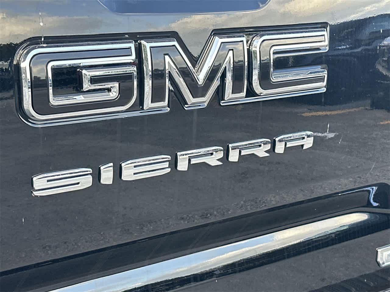 2024 GMC Sierra 1500 Elevation 2WD Crew Cab 147 6