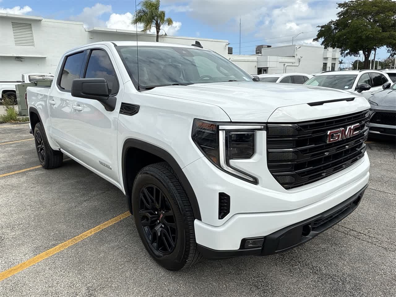 2023 GMC Sierra 1500 Elevation 2WD Crew Cab 147 3