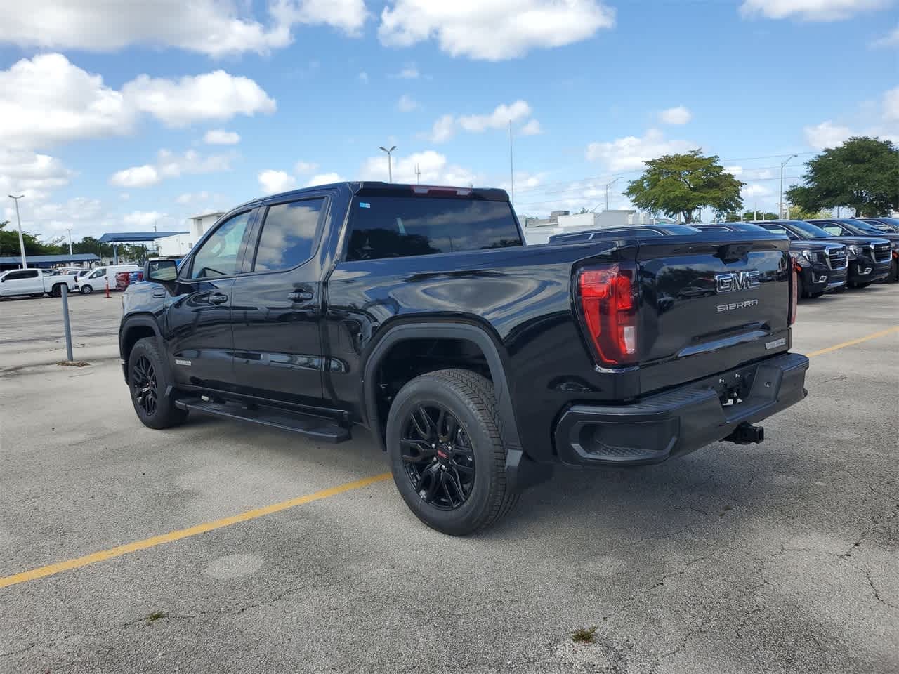 2024 GMC Sierra 1500 Elevation 2WD Crew Cab 147 7