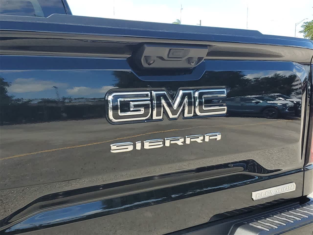 2024 GMC Sierra 1500 Elevation 2WD Crew Cab 147 6