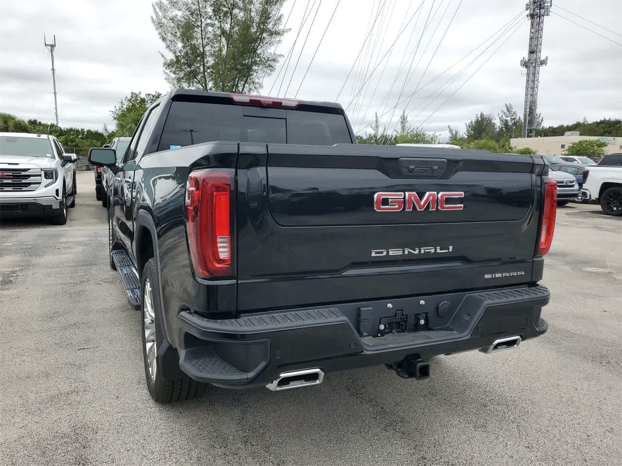 2024 GMC Sierra 1500 Denali 2WD Crew Cab 147 7