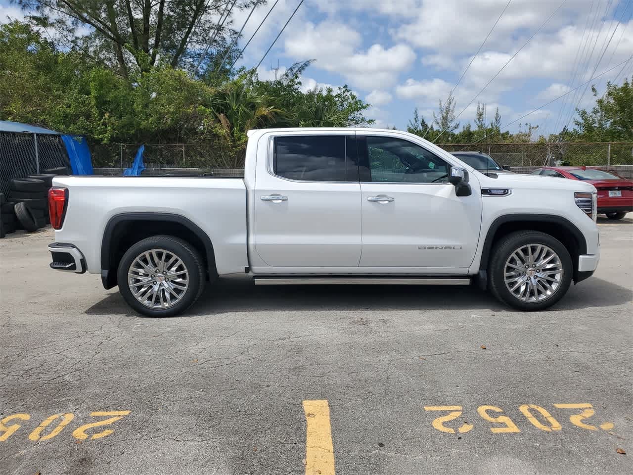 2024 GMC Sierra 1500 Denali 2WD Crew Cab 147 4