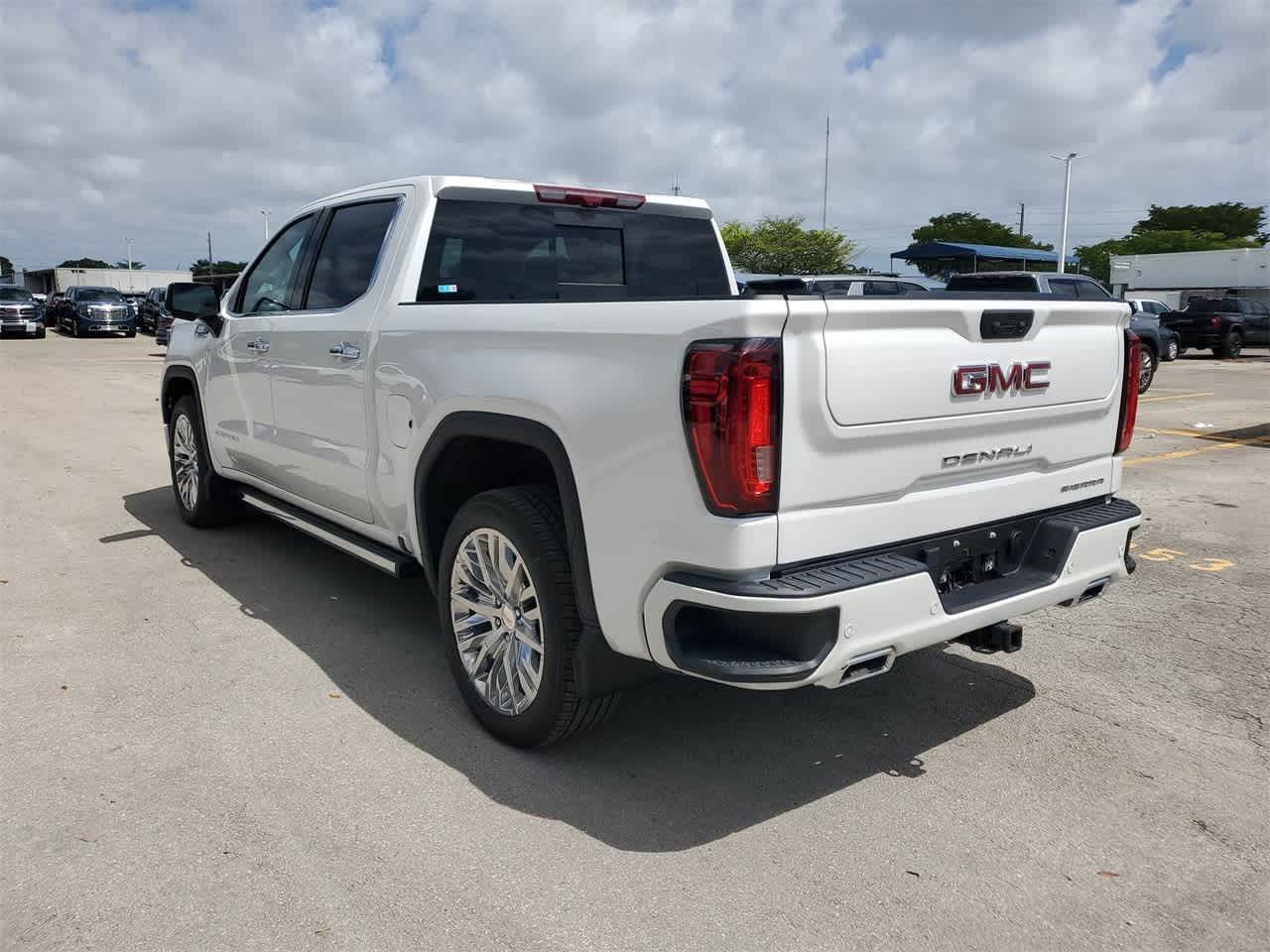 2024 GMC Sierra 1500 Denali 2WD Crew Cab 147 7