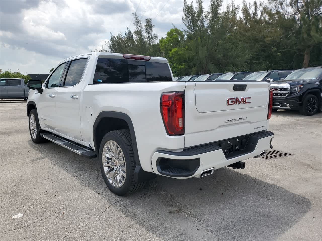 2024 GMC Sierra 1500 Denali 2WD Crew Cab 147 7