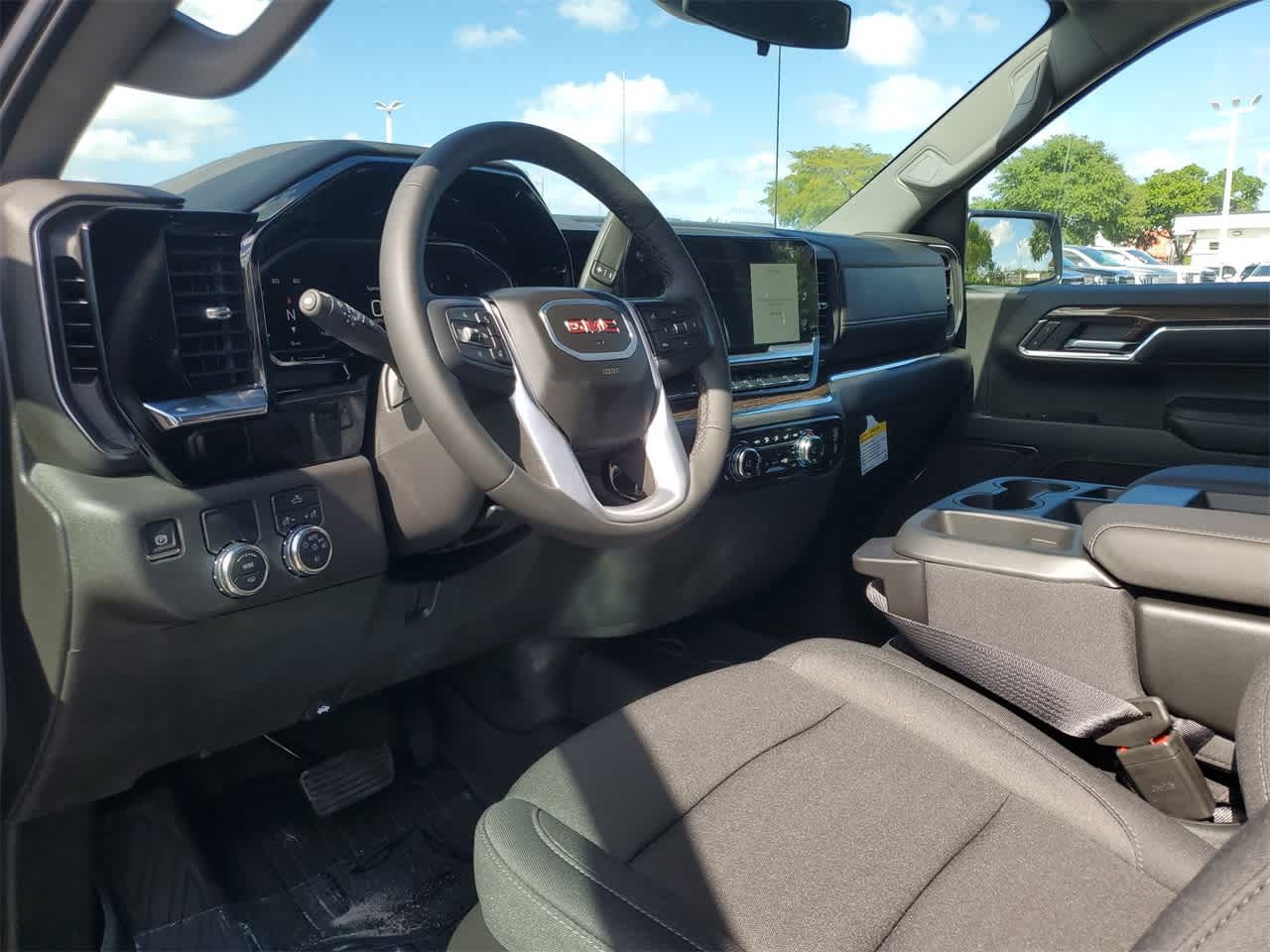 2024 GMC Sierra 1500 Elevation 4WD Crew Cab 147 10