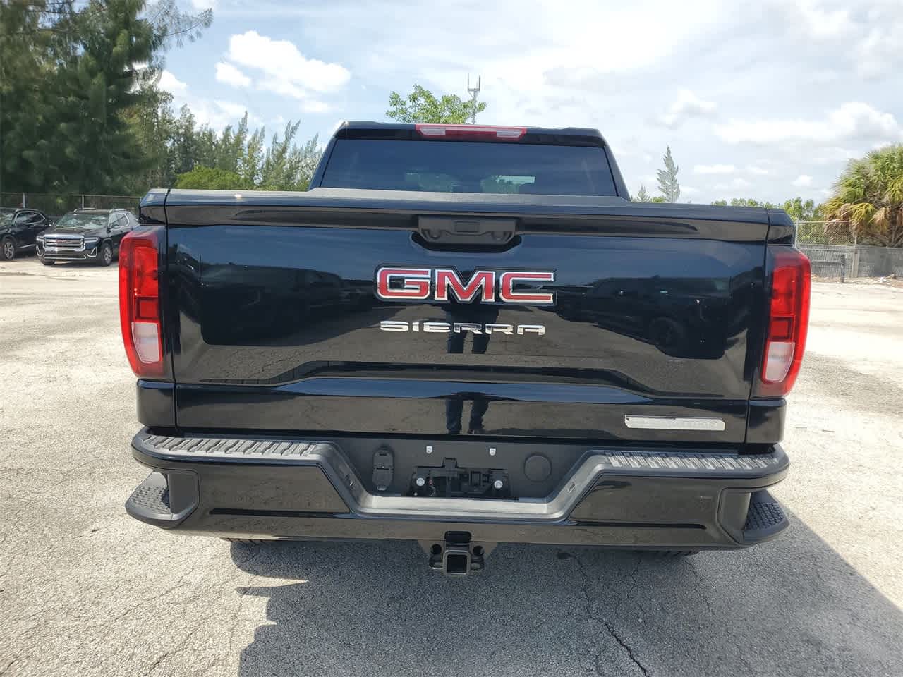 2024 GMC Sierra 1500 Elevation 4WD Crew Cab 147 5