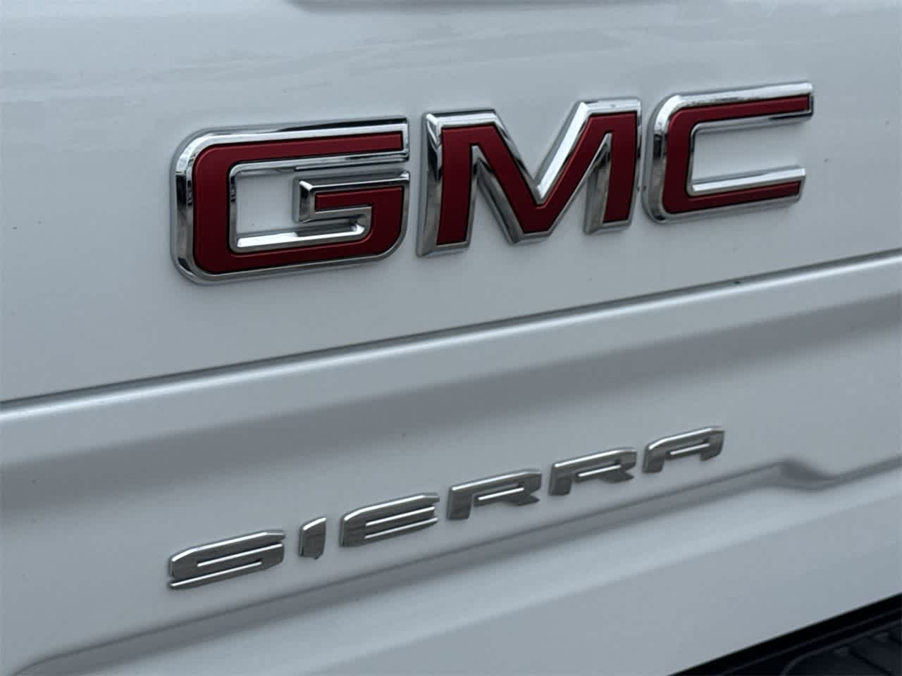 2023 GMC Sierra 1500 SLT 4WD Crew Cab 147 6