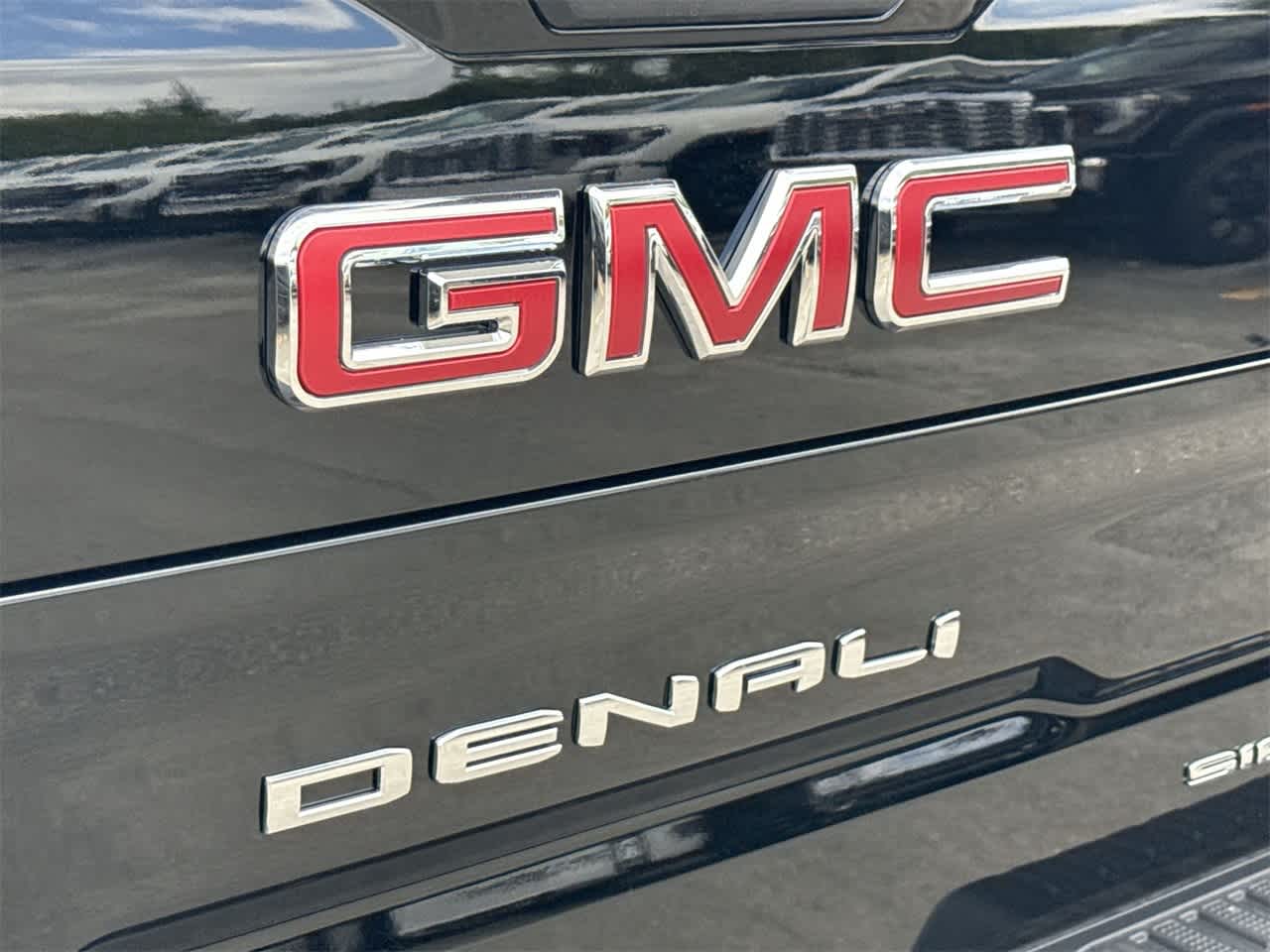 2024 GMC Sierra 1500 Denali 4WD Crew Cab 147 6