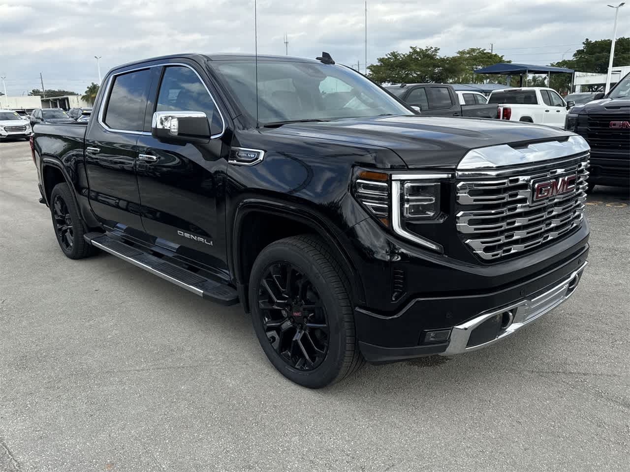 2024 GMC Sierra 1500 Denali 4WD Crew Cab 147 3