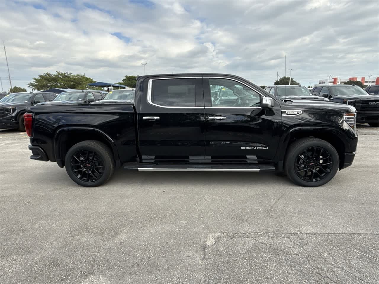 2024 GMC Sierra 1500 Denali 4WD Crew Cab 147 4