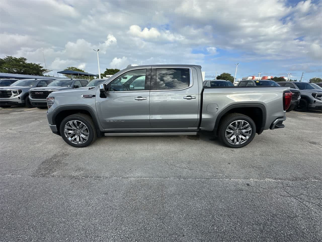 2024 GMC Sierra 1500 Denali 4WD Crew Cab 147 14