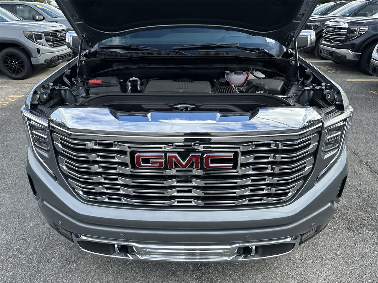 2024 GMC Sierra 1500 Denali 4WD Crew Cab 147 16