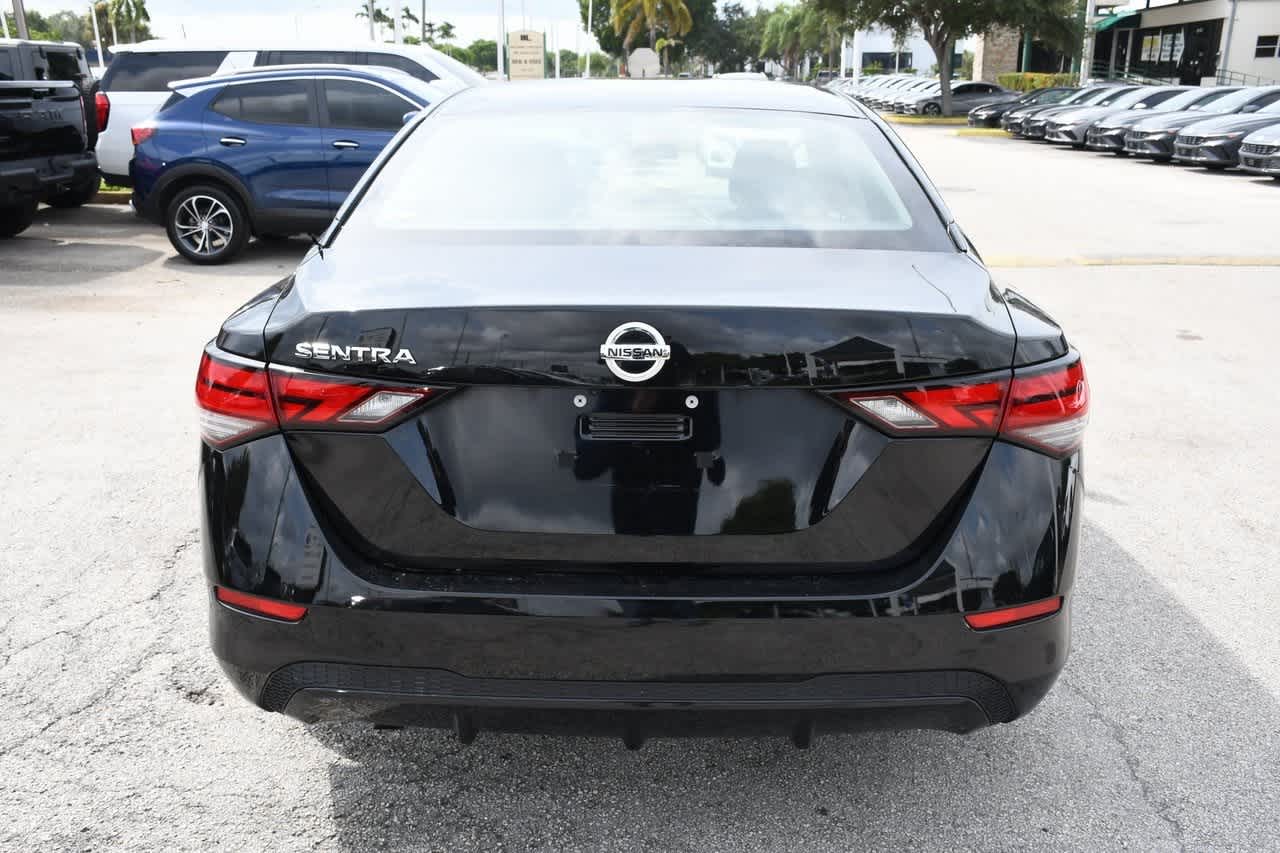 2022 Nissan Sentra S 5