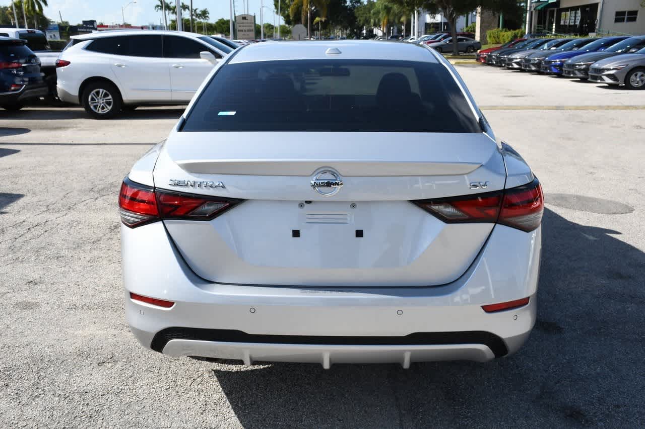 2022 Nissan Sentra SV 4