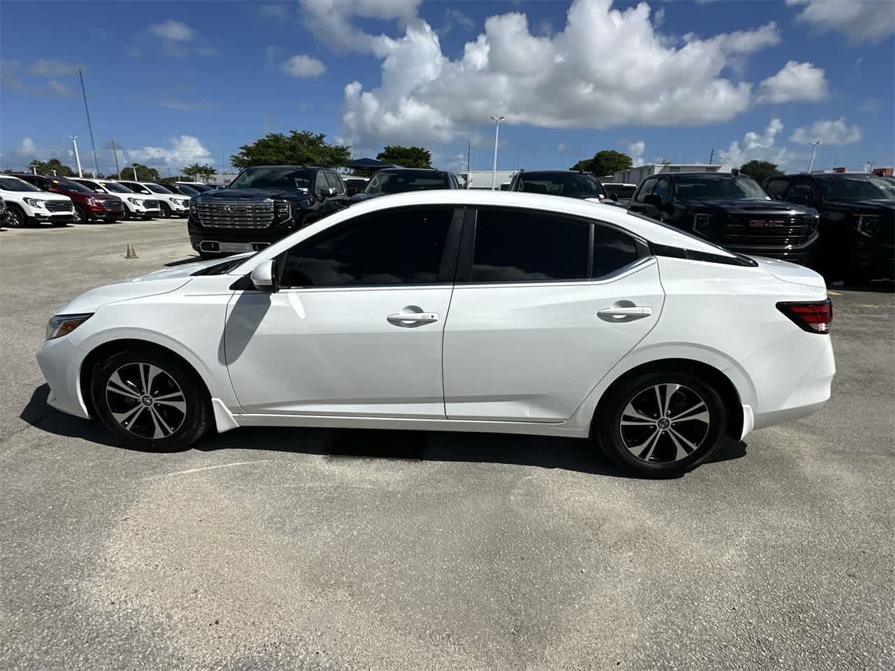 2021 Nissan Sentra SV 8