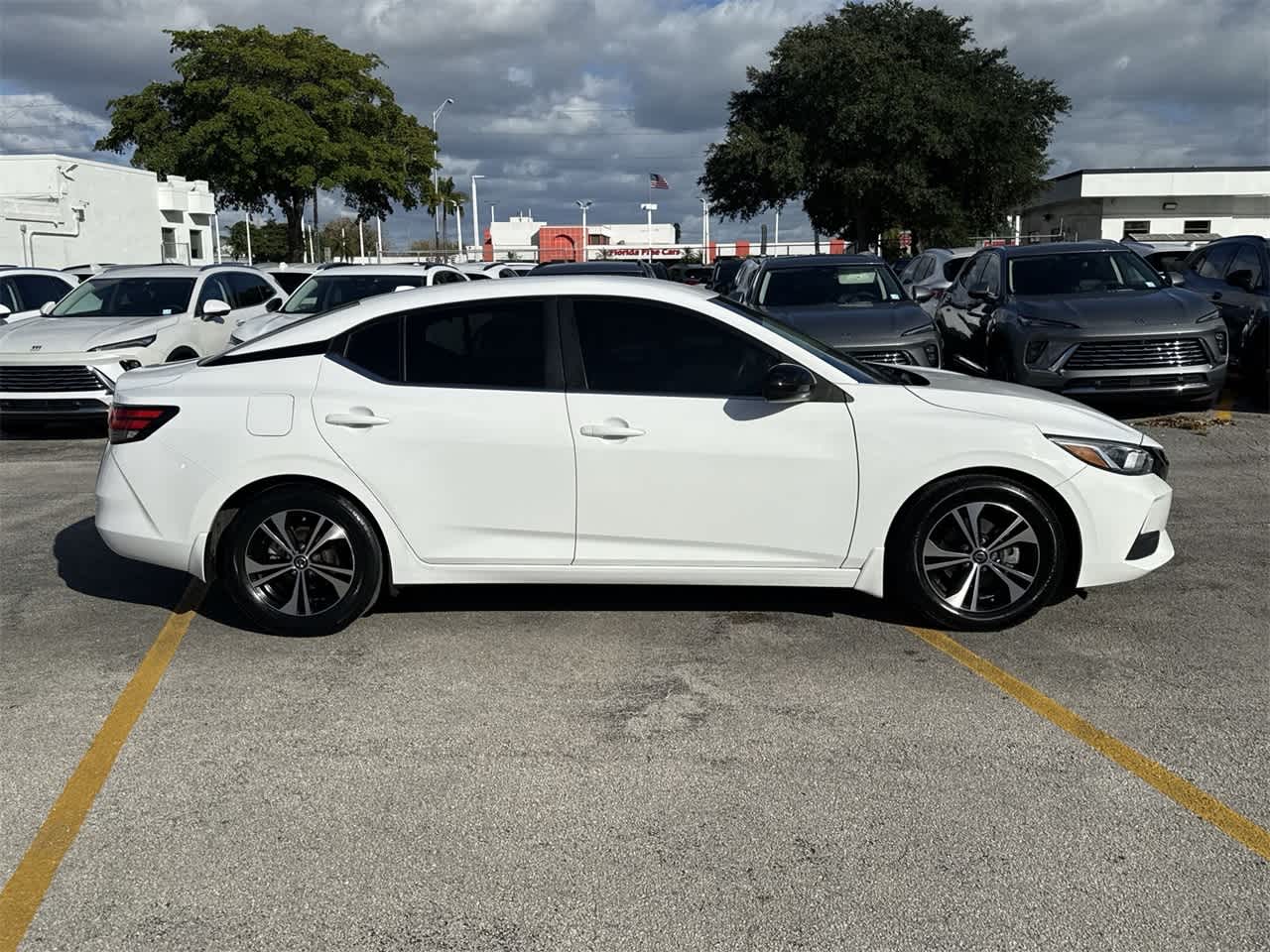 2022 Nissan Sentra SV 4