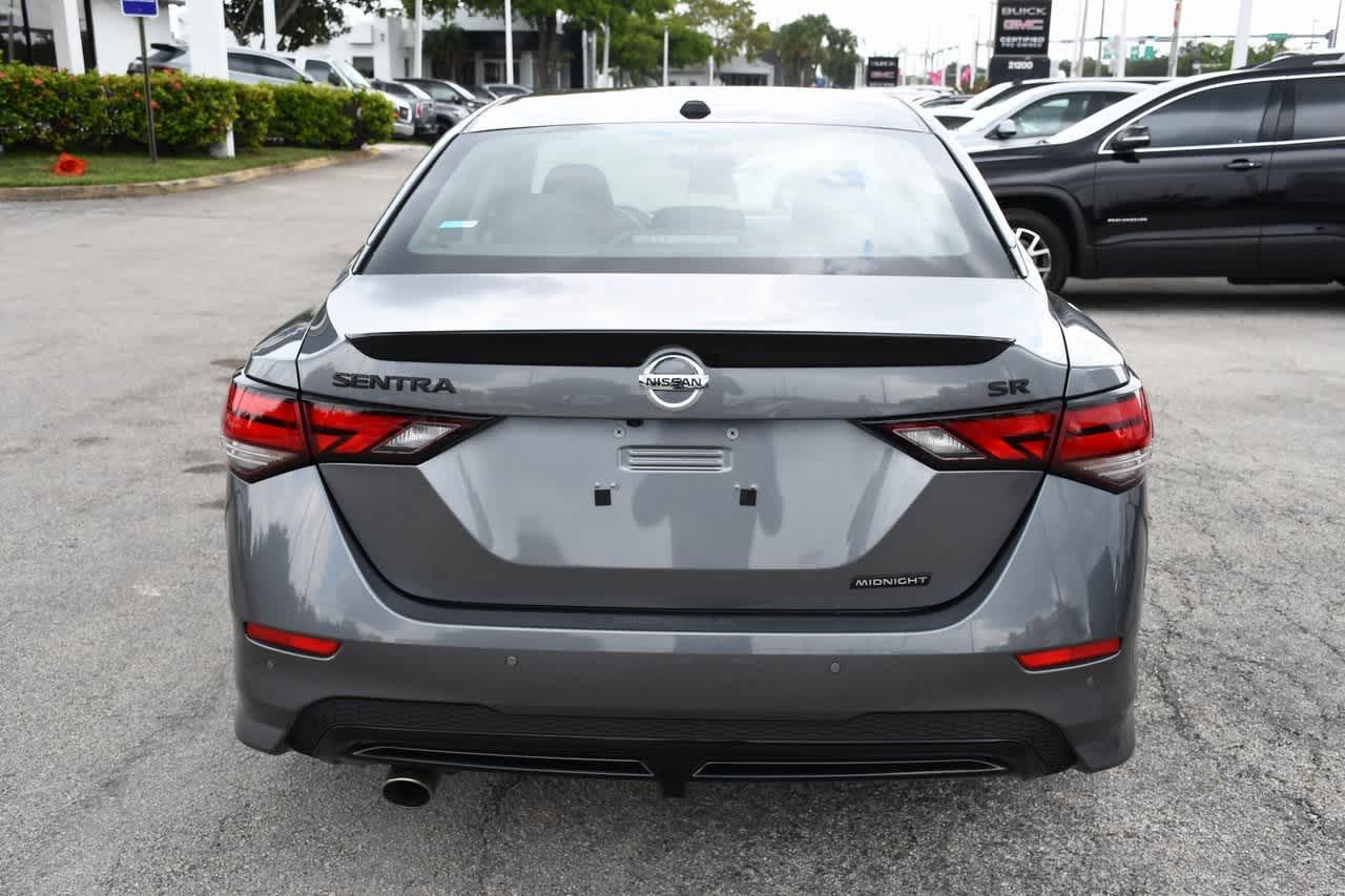 2022 Nissan Sentra SR 4