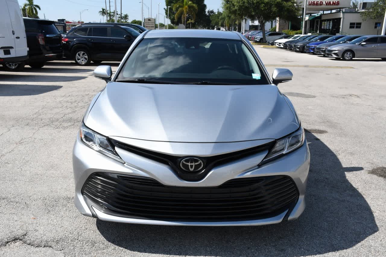 2019 Toyota Camry LE 7