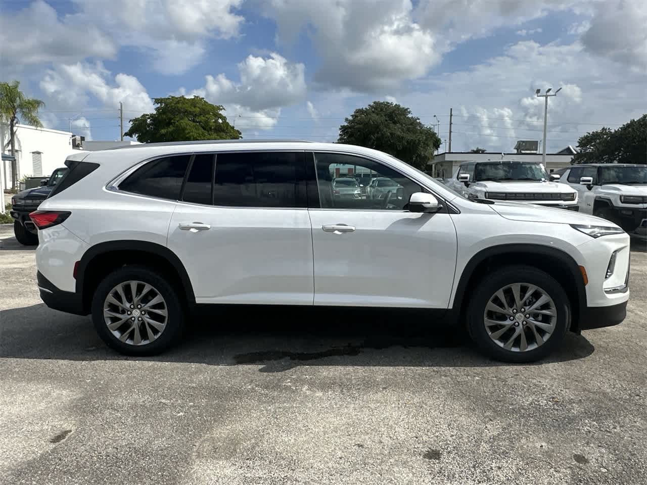 2025 Buick Enclave Preferred 10