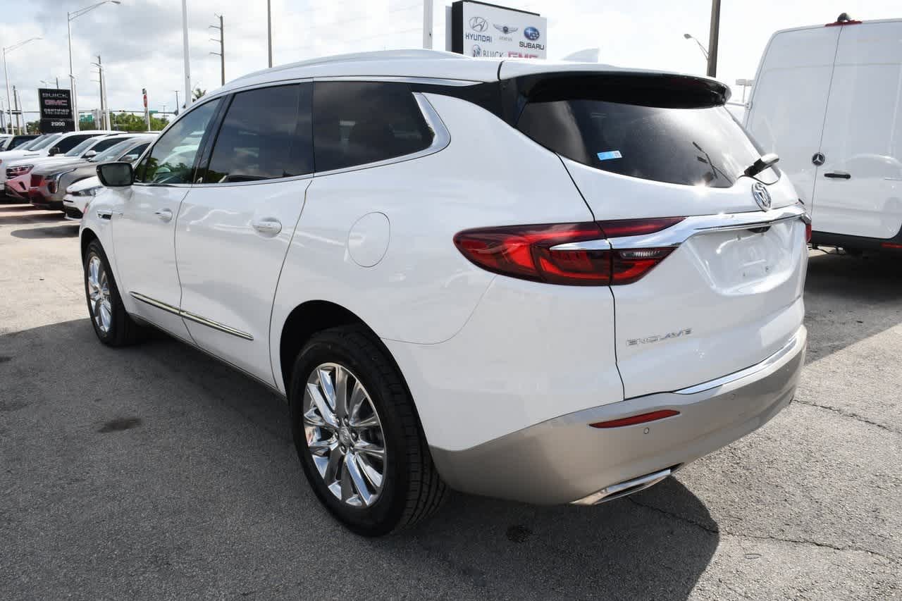 2021 Buick Enclave Essence 3