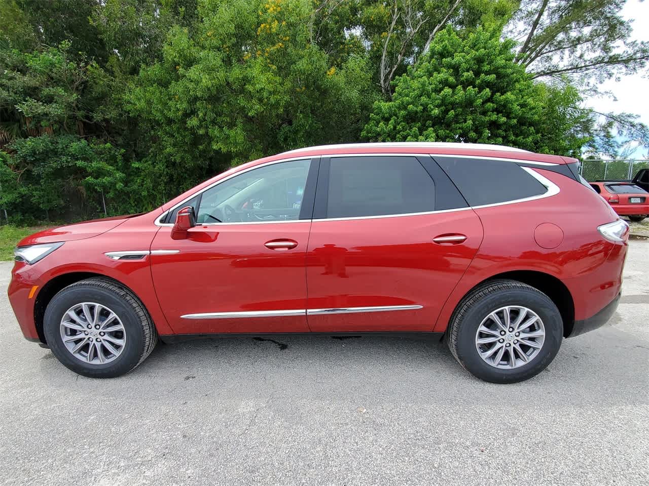 2024 Buick Enclave Essence 3