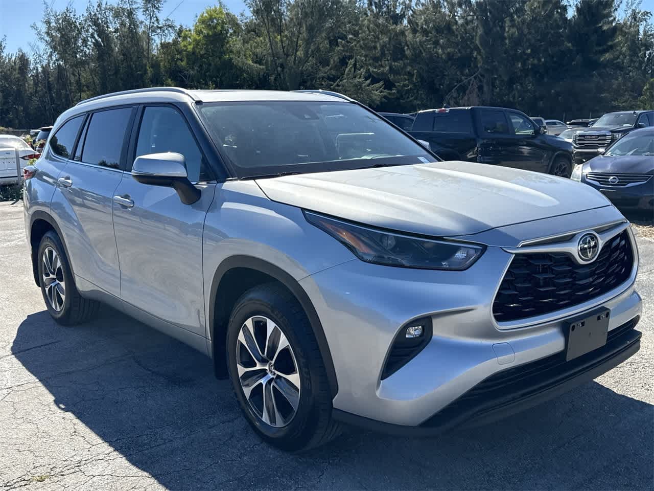 2023 Toyota Highlander XLE 9