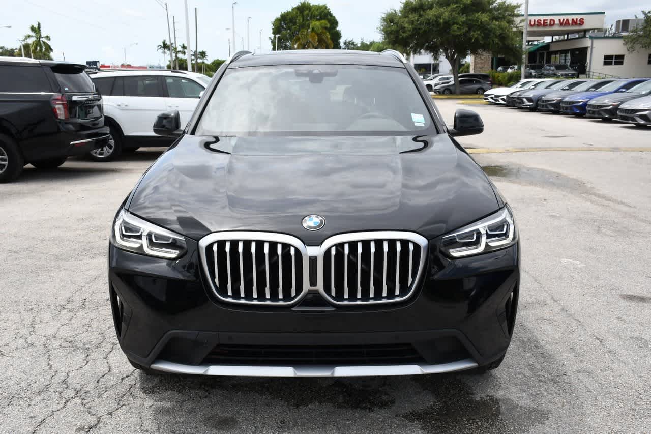 2023 BMW X3 sDrive30i 8