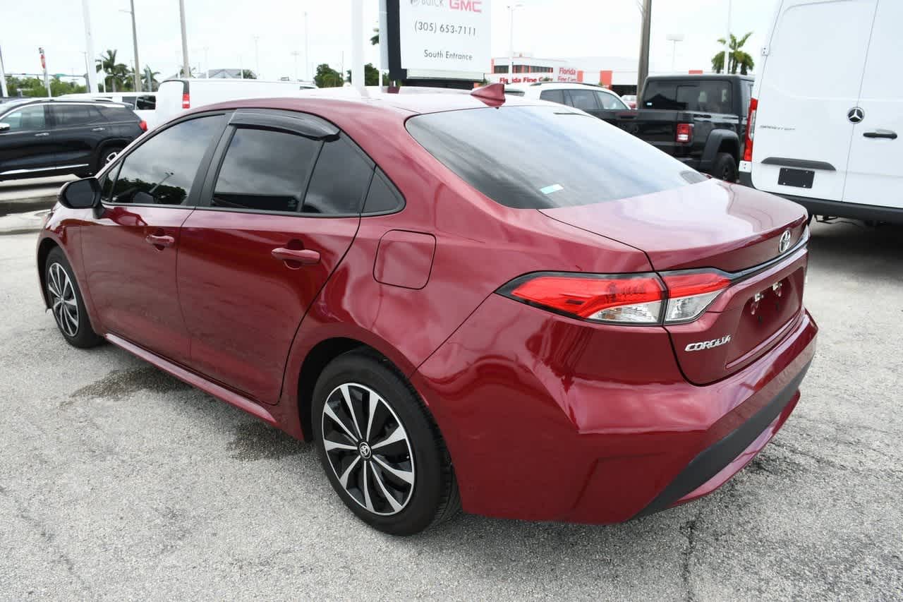 2022 Toyota Corolla LE 3