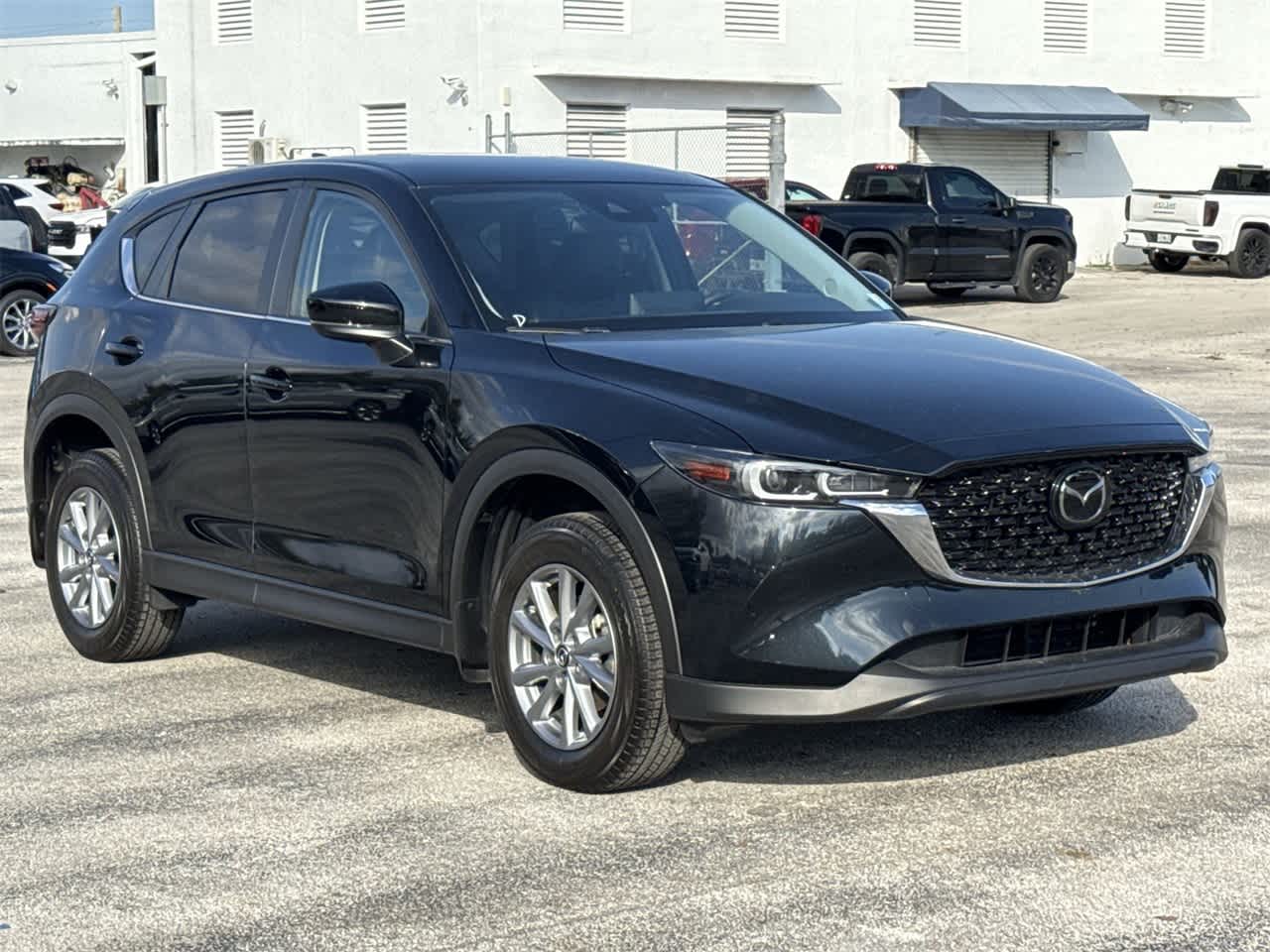 2023 Mazda CX-5 2.5 S Select Package 3