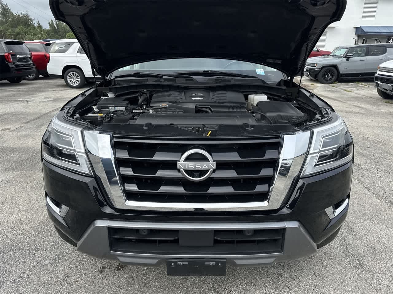 2023 Nissan Armada SL 10