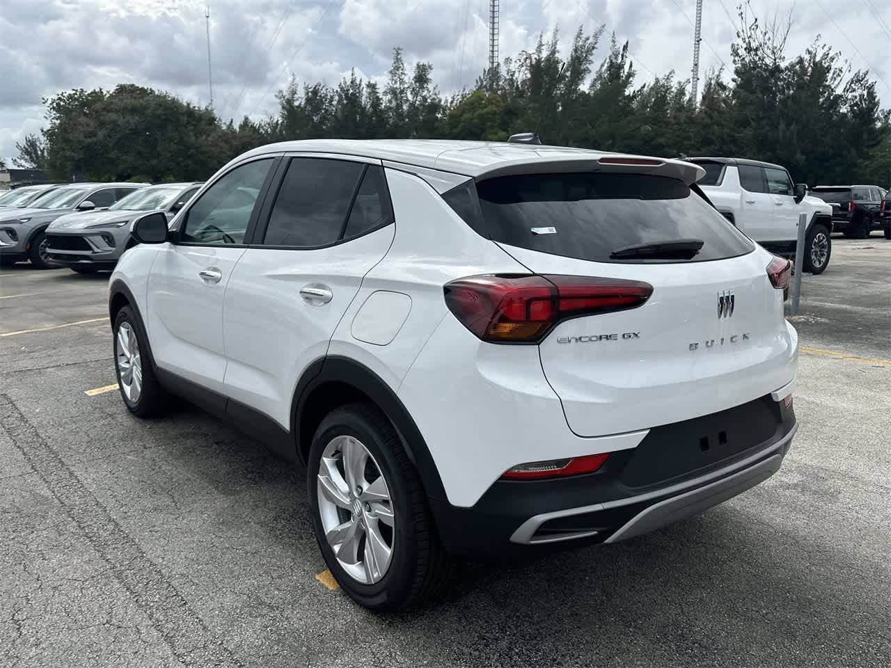 2025 Buick Encore GX Preferred 13