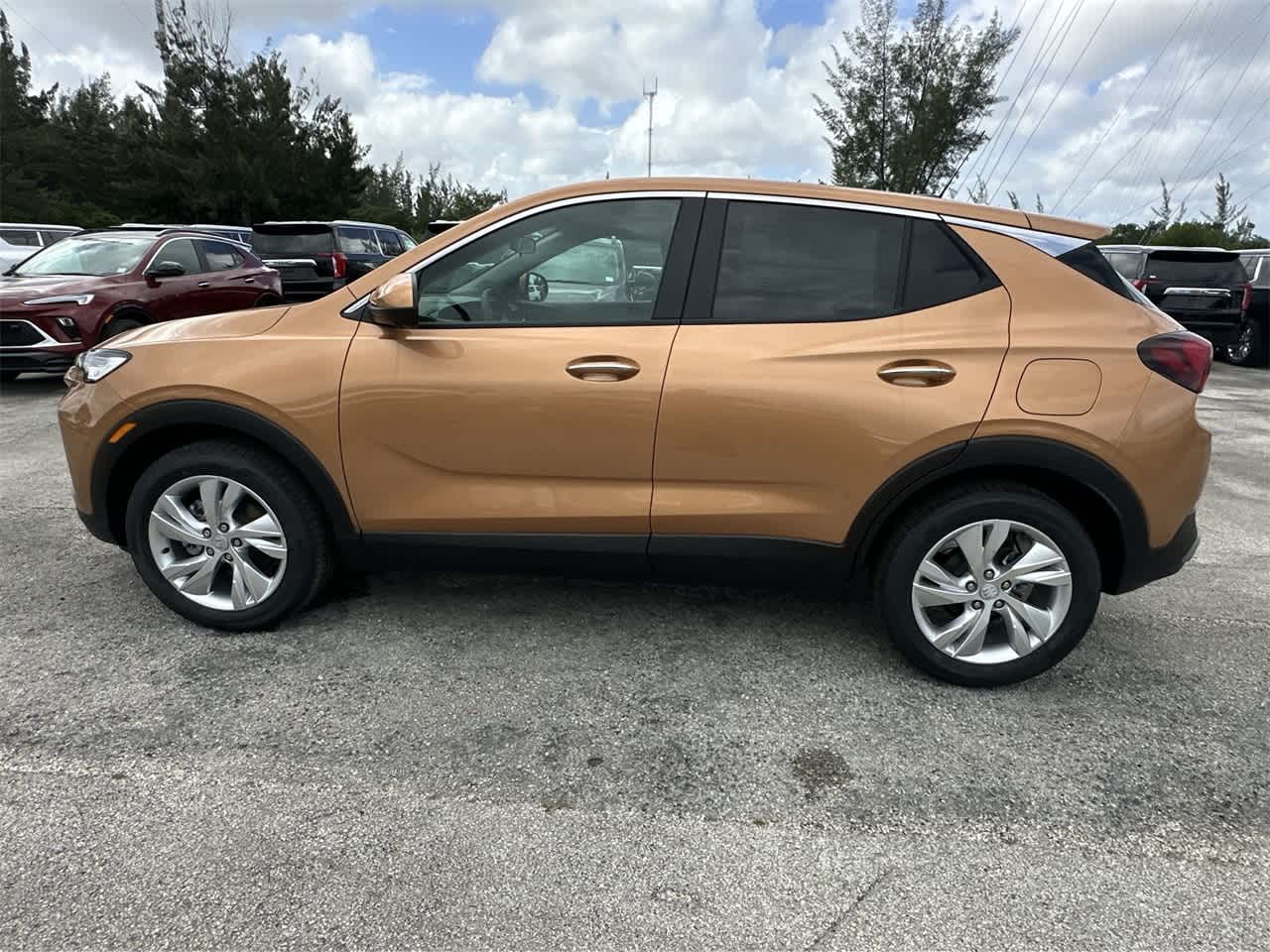 2025 Buick Encore GX Preferred 8