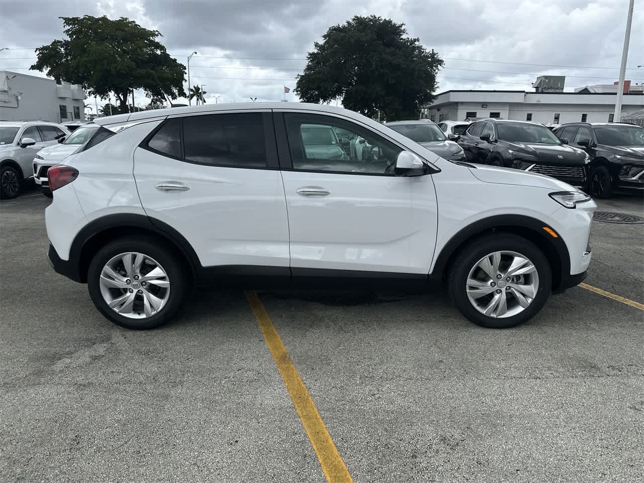 2025 Buick Encore GX Preferred 10