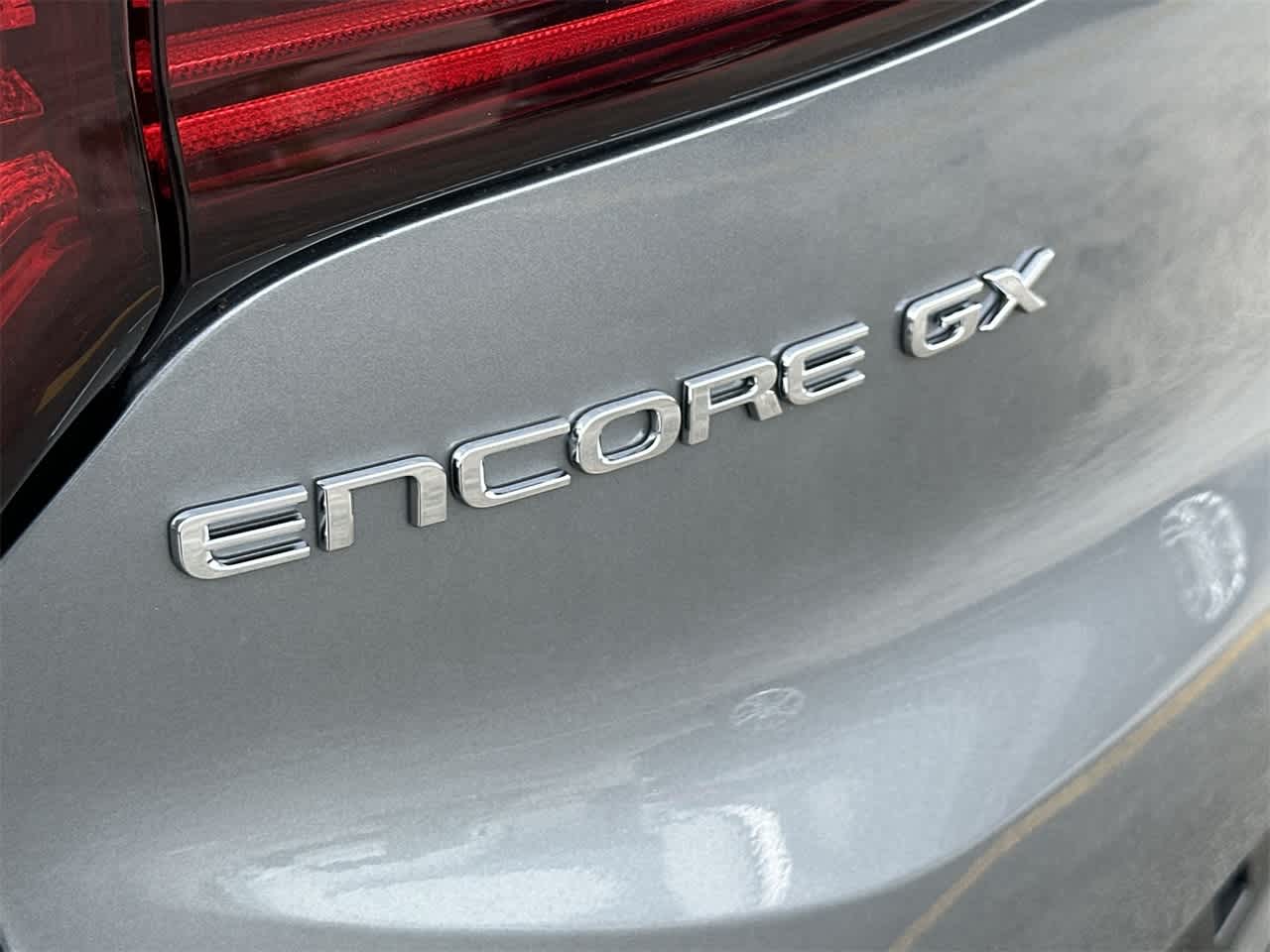 2025 Buick Encore GX Sport Touring 12