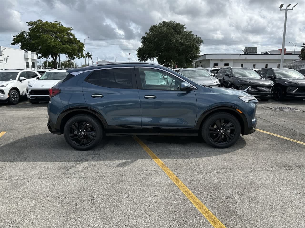 2025 Buick Encore GX Sport Touring 10