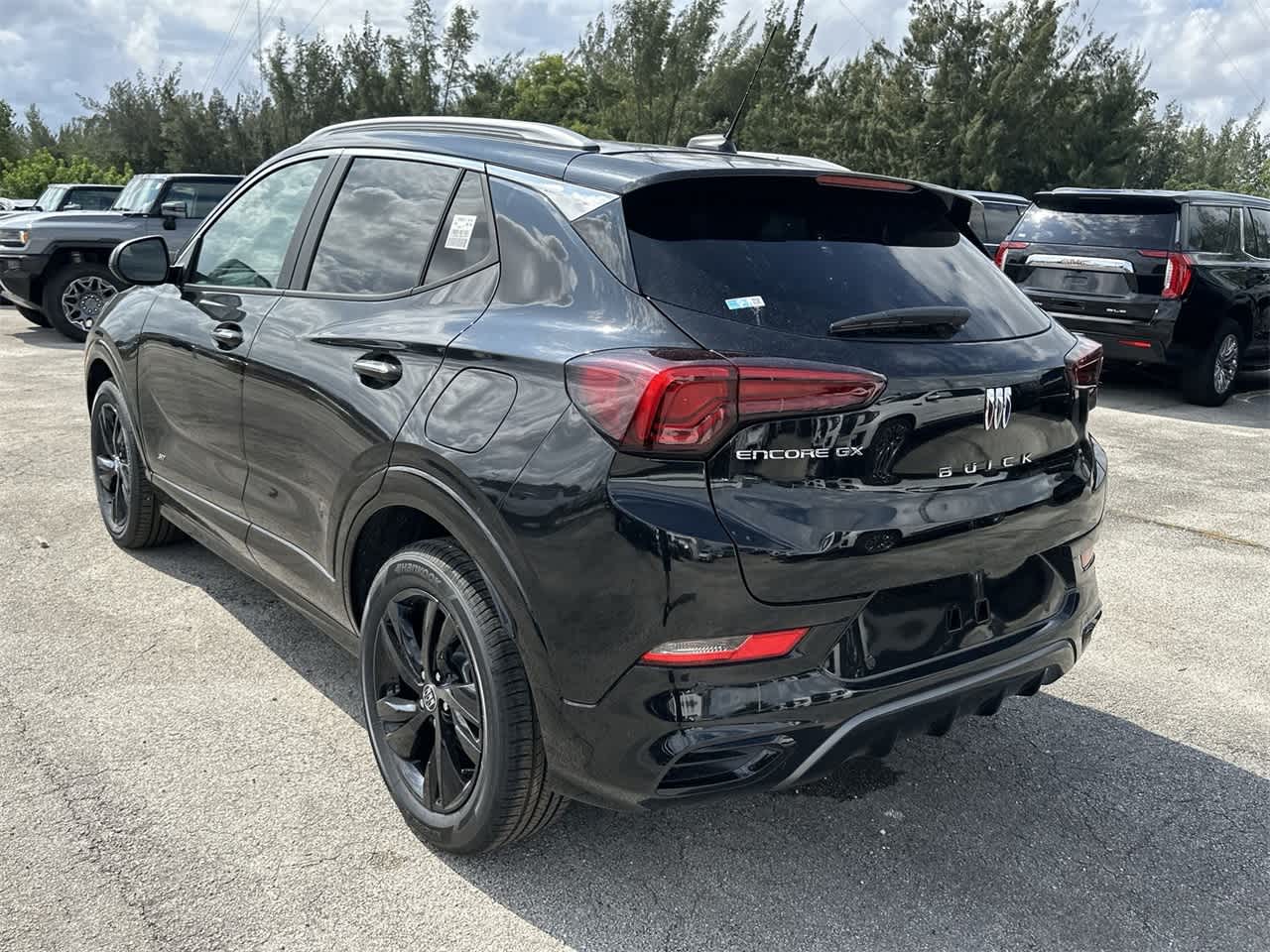 2025 Buick Encore GX Sport Touring 13