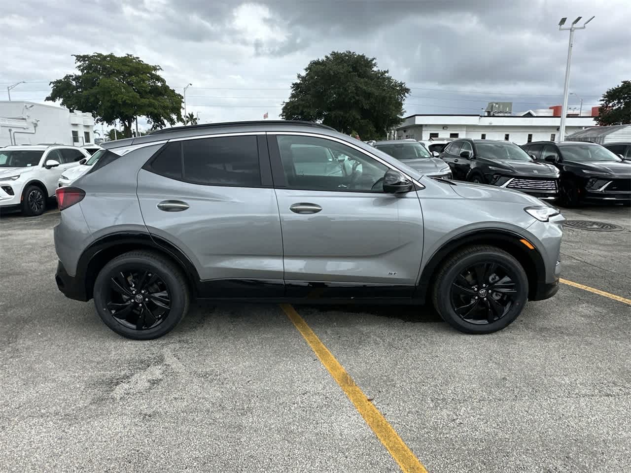 2025 Buick Encore GX Sport Touring 10