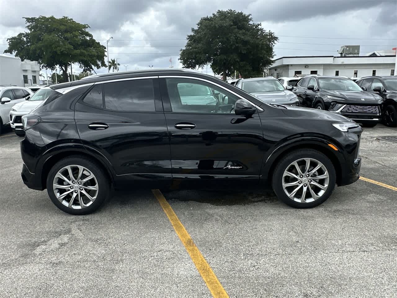 2025 Buick Encore GX Avenir 10