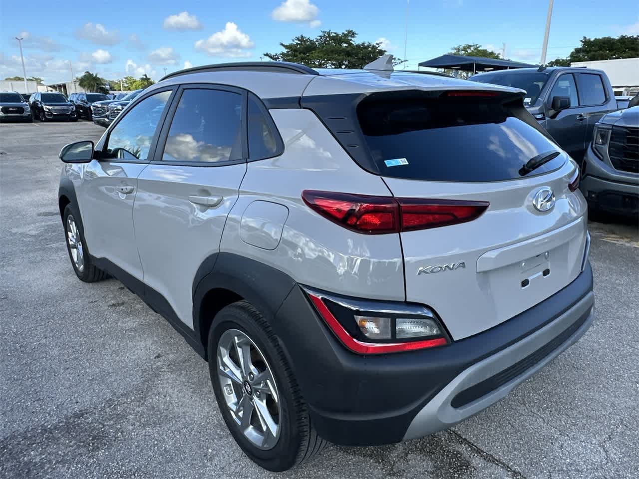 2022 Hyundai Kona SEL 13