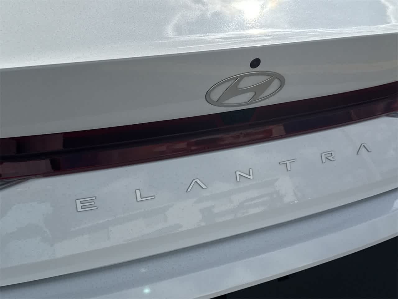 2024 Hyundai Elantra SEL 12