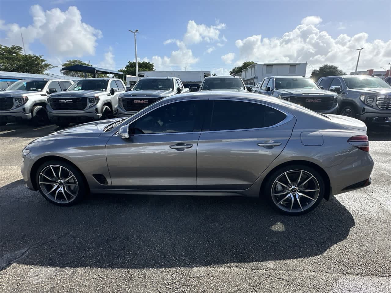 2024 Genesis G70 2.5T 8