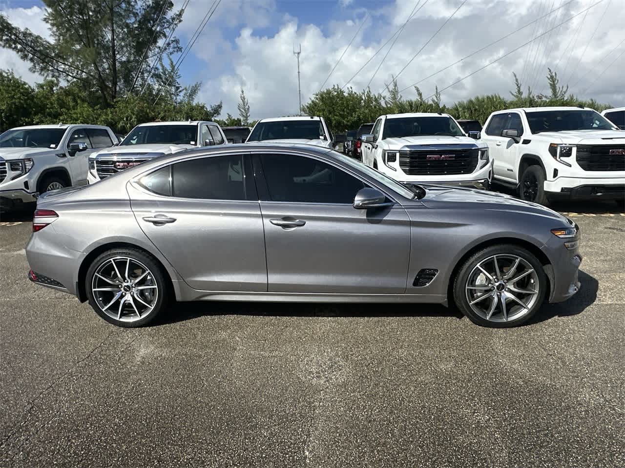 2024 Genesis G70 2.5T 4