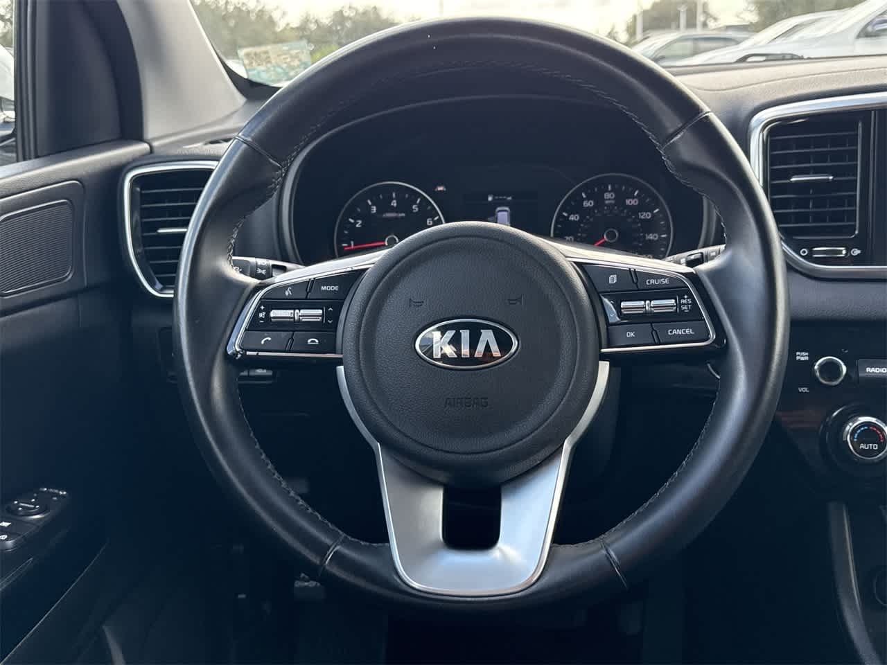 2022 Kia Sportage EX 13