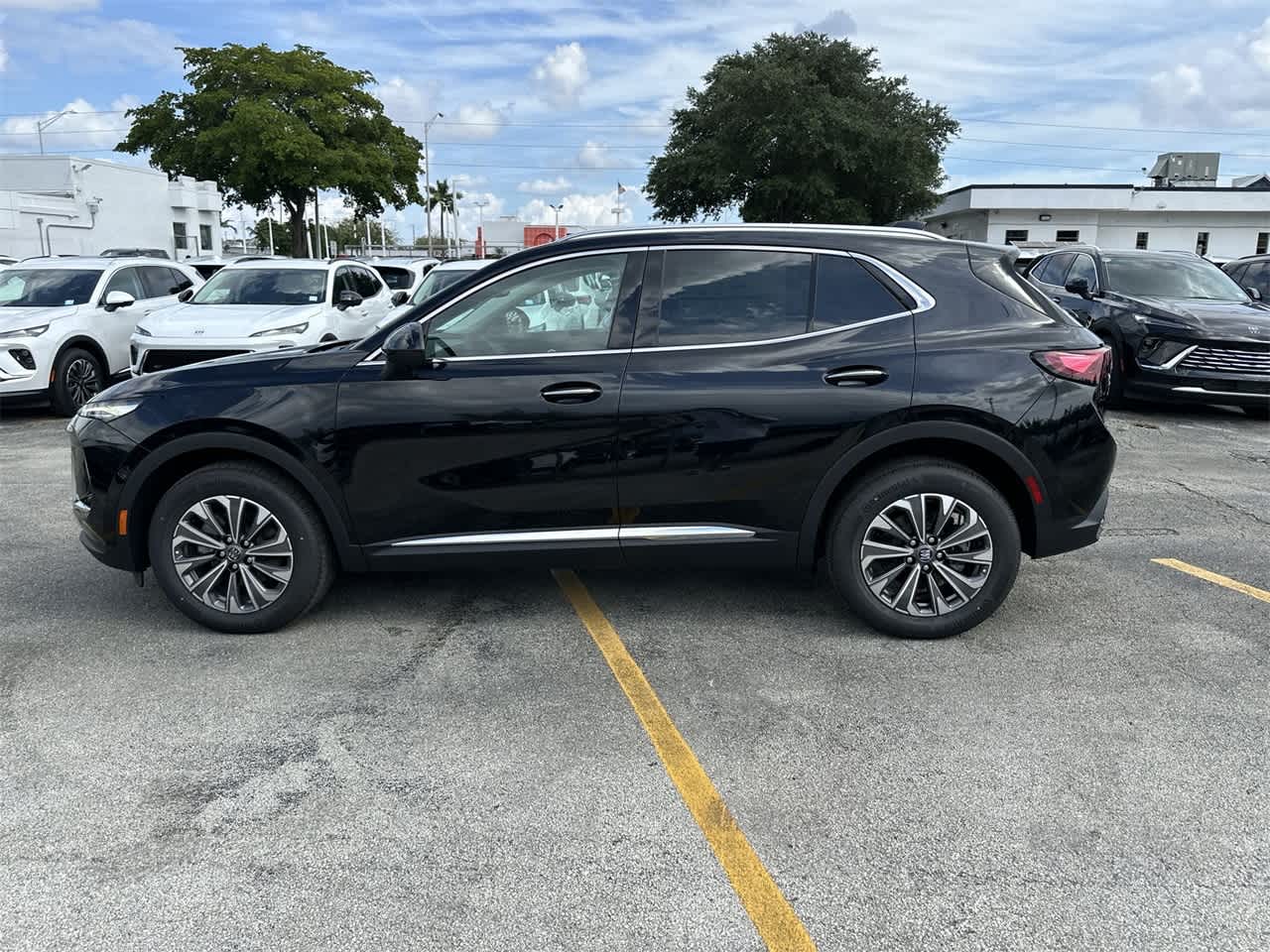 2024 Buick Envision Preferred 8