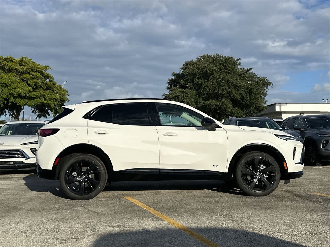 2024 Buick Envision Sport Touring 10