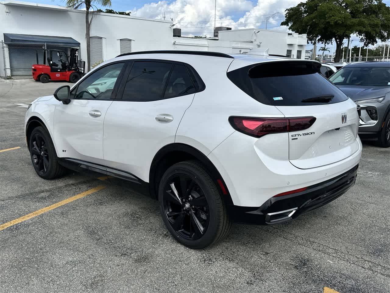 2024 Buick Envision Sport Touring 13