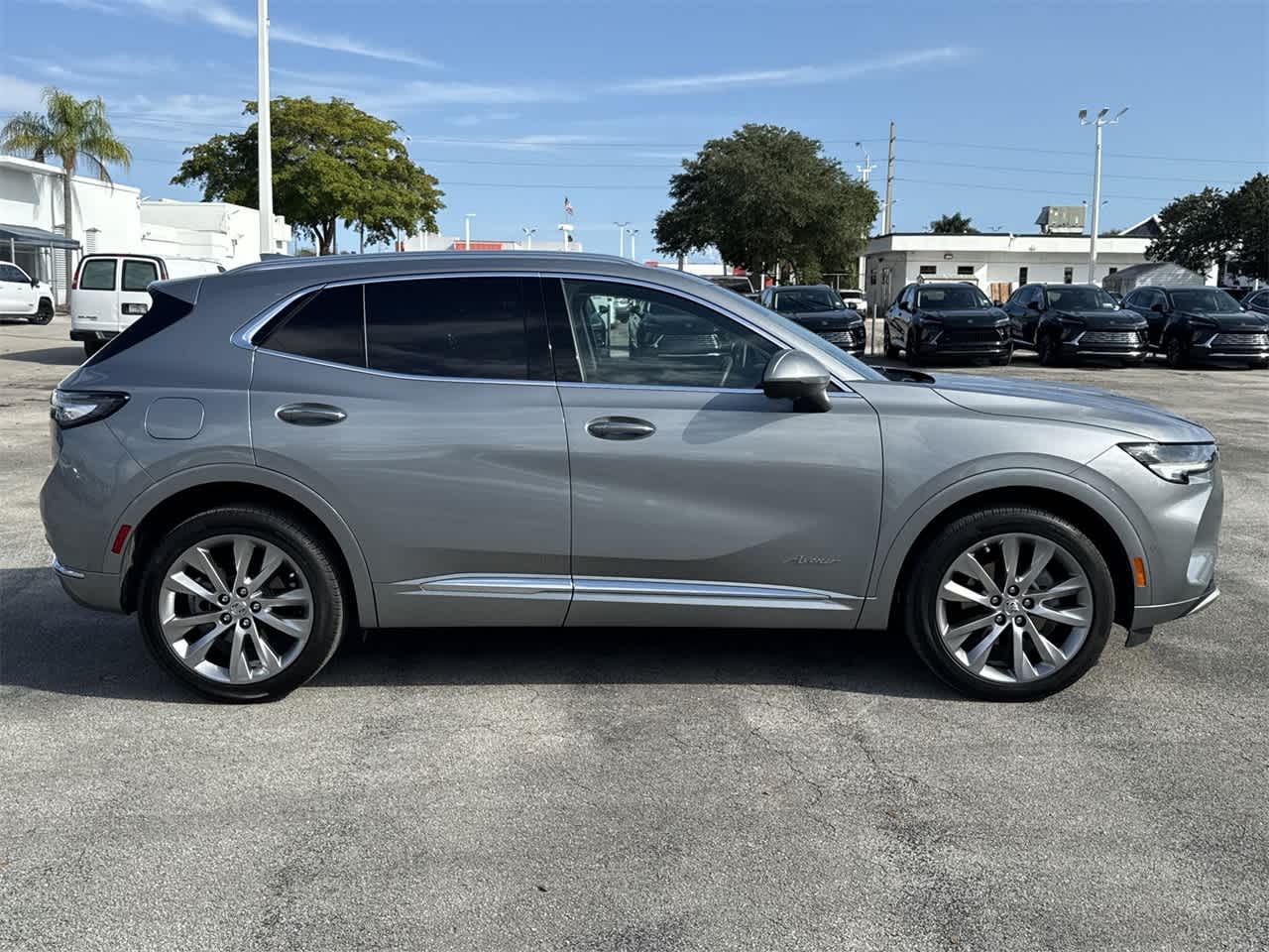 2023 Buick Envision Avenir 4