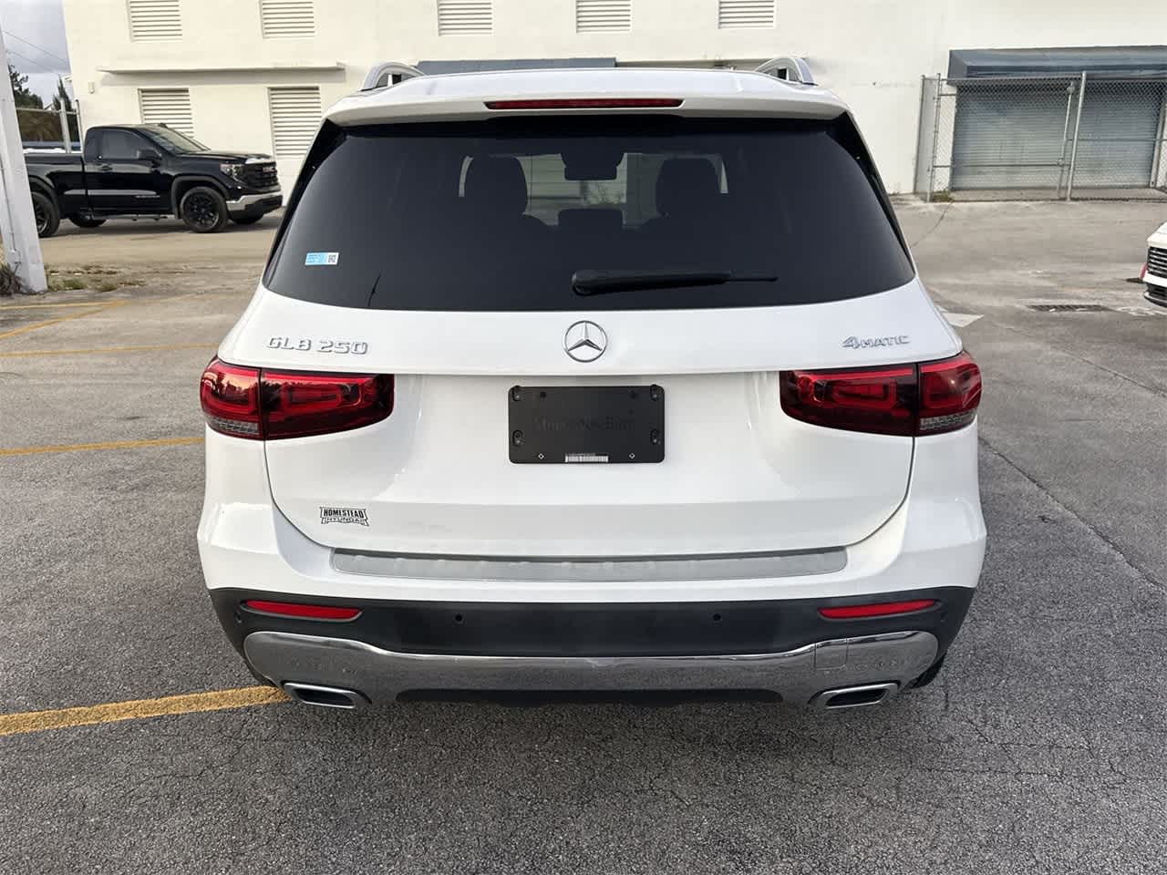 2023 Mercedes-Benz GLB GLB 250 11