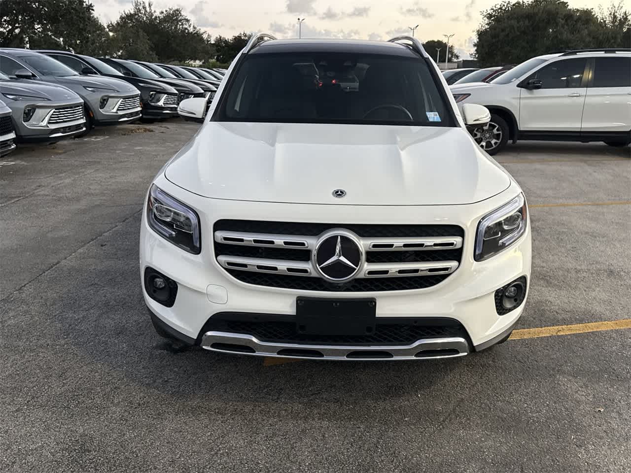 2023 Mercedes-Benz GLB GLB 250 8