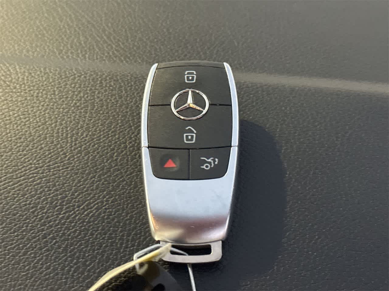 2023 Mercedes-Benz GLB GLB 250 32